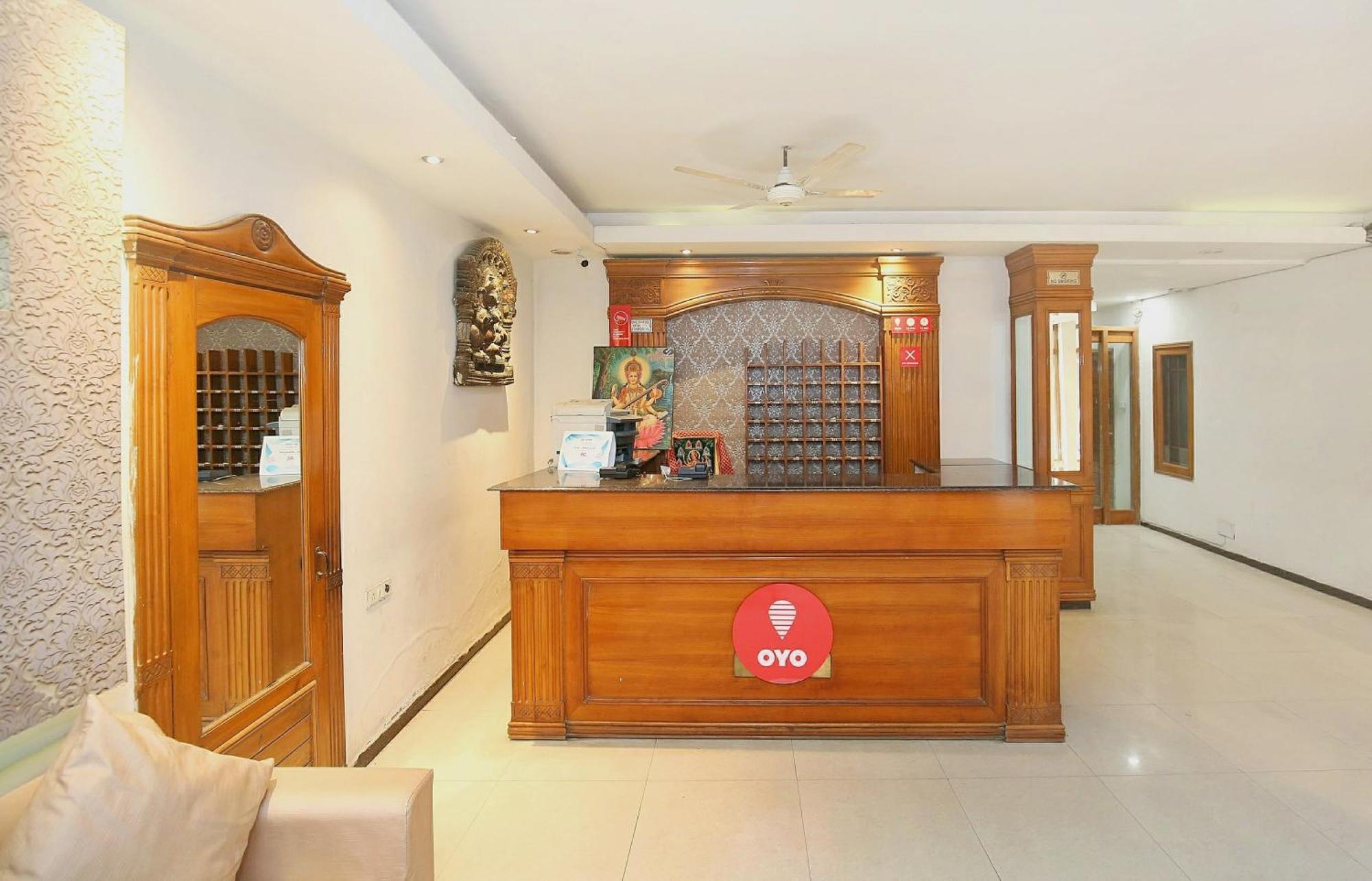 Hotel O Queensland Амритсар Экстерьер фото